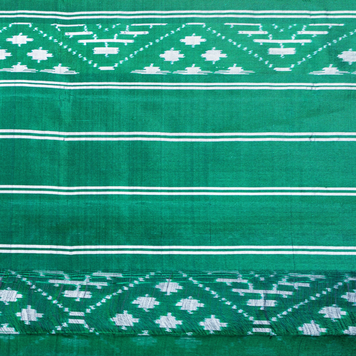 Ikatan Forest Green Mulberry Silk Odisha Ikat Saree Ikatan