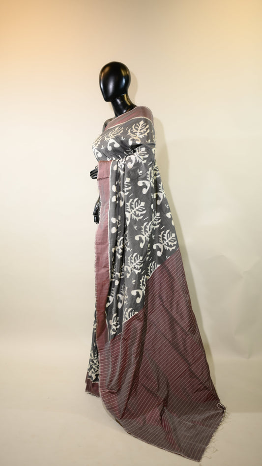 Greyish Purple Mulberry Silk Odisha Ikat Sarees