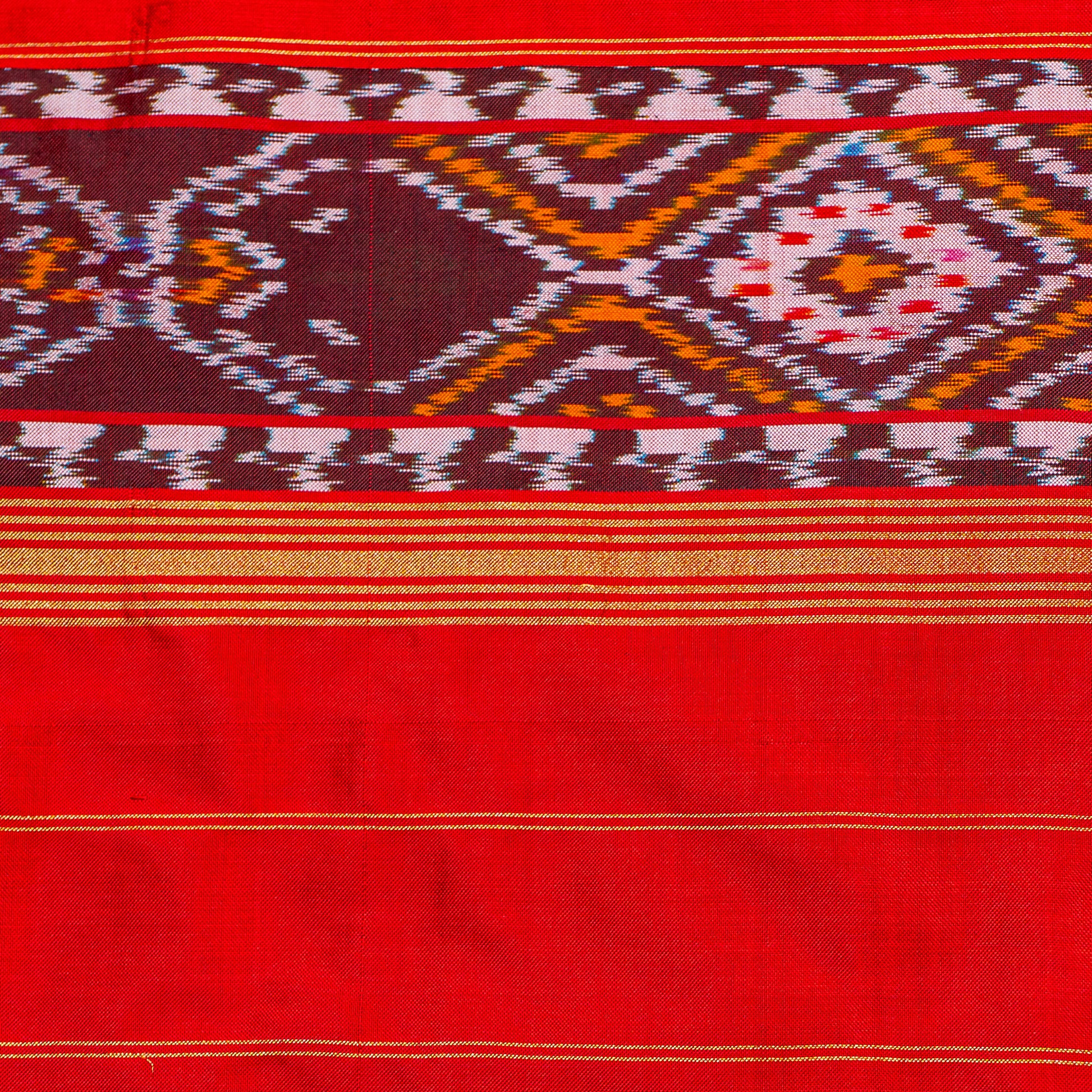 Ikatan Green & Red Mulberry Silk Patola Ikat Saree Ikatan