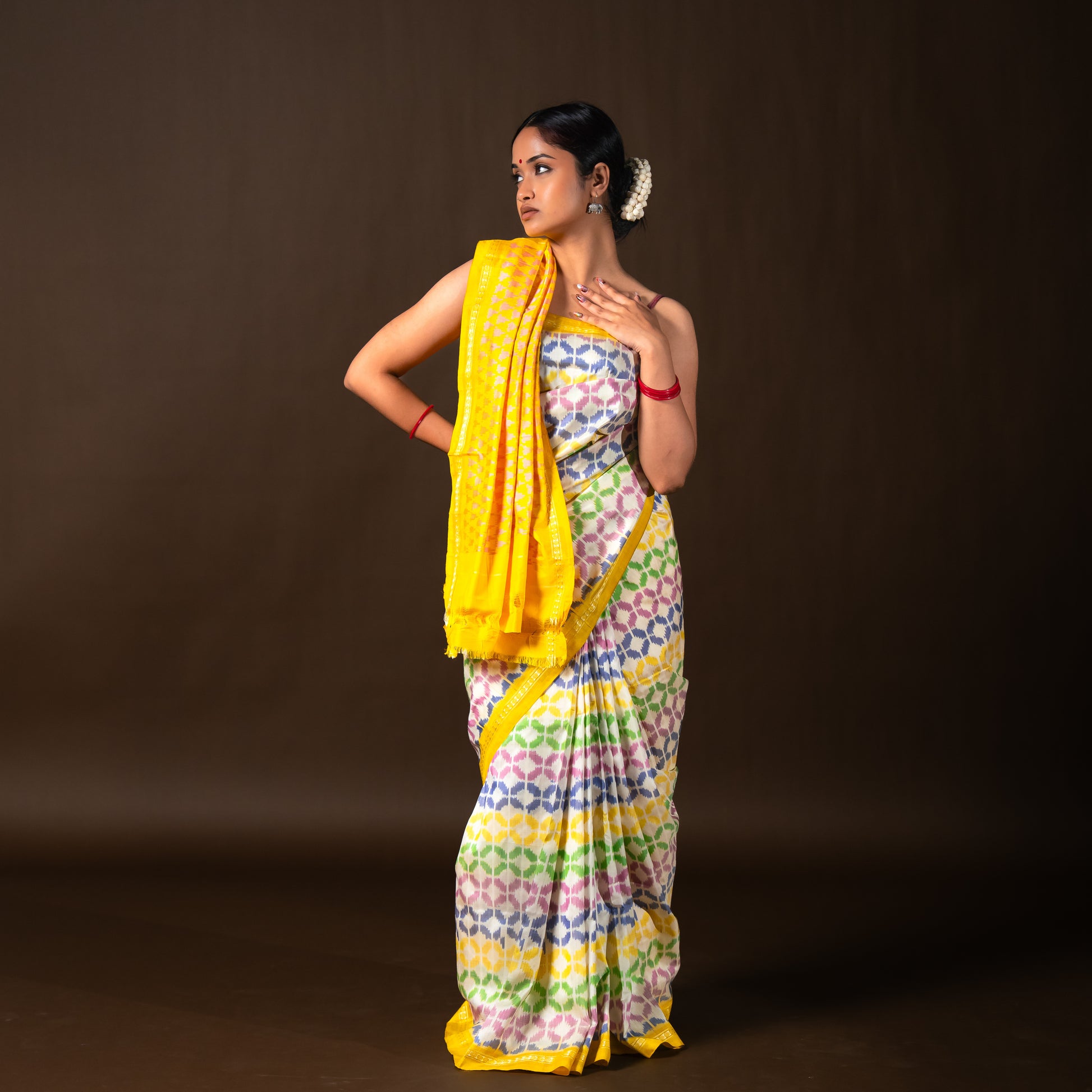 Bibhu Mohapatra Yellow & White Mulberry Silk Pochampally Ikat Saree Ikatan