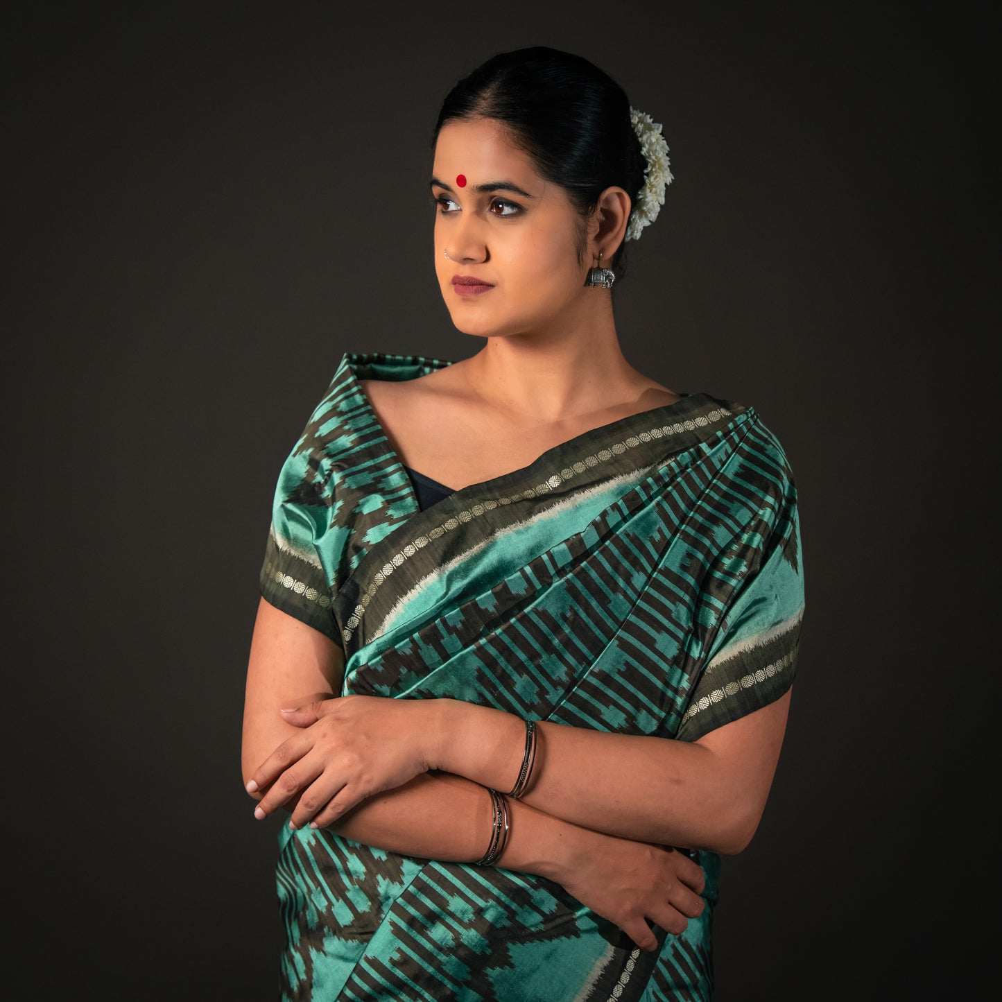 Ikatan Sea Green & Grey Mulberry Silk Pochampally Ikat Saree Ikatan