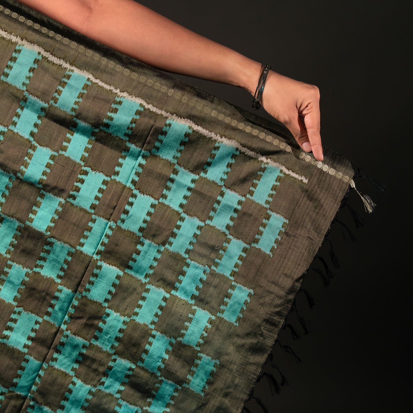 Ikatan Sea Green & Grey Mulberry Silk Pochampally Ikat Saree Ikatan
