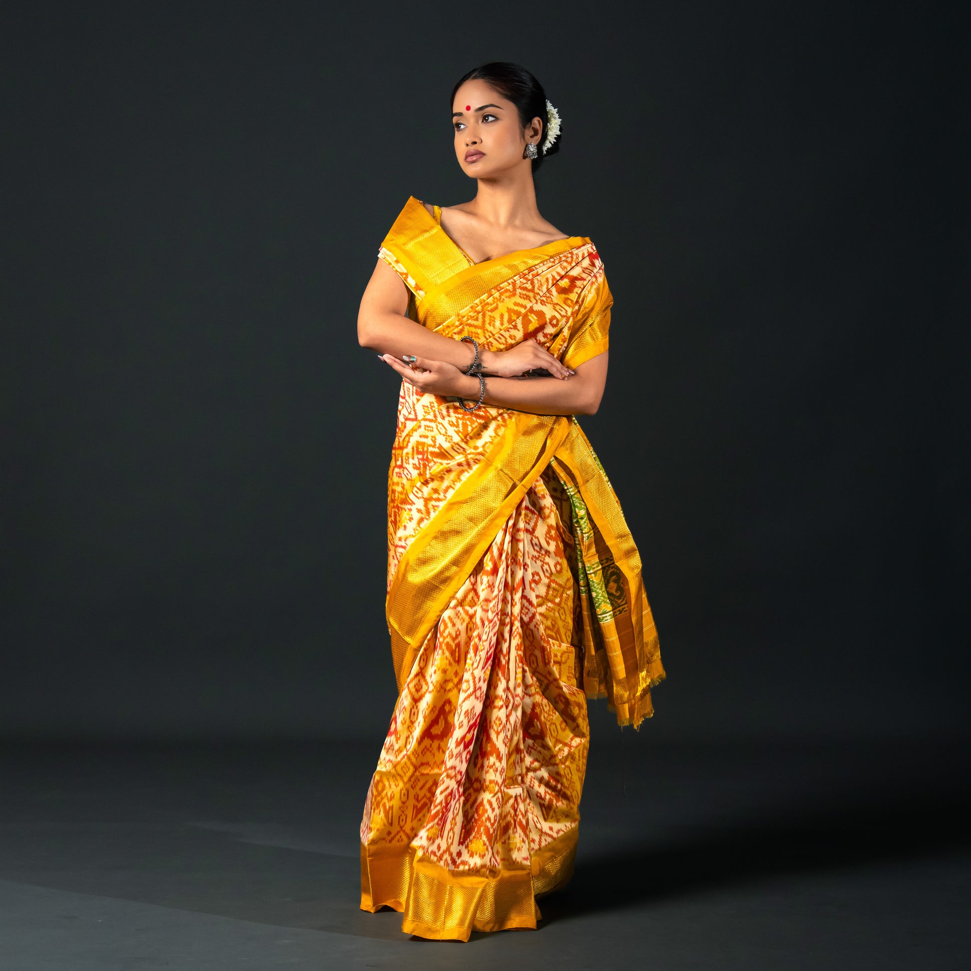 Ikatan Yellow & Orange Mulberry Silk Pochampally Ikat Saree Ikatan