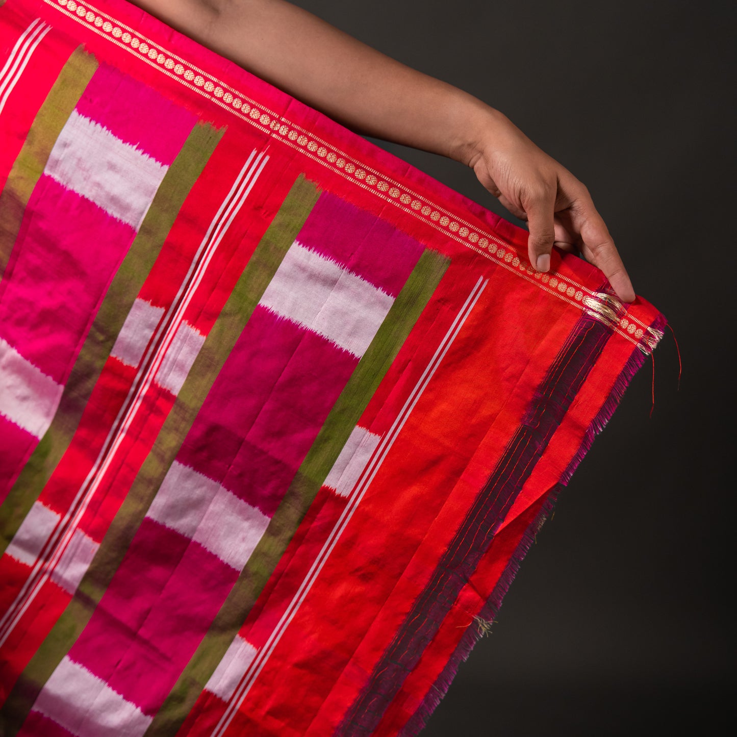Ikatan Mauve & Pink Mulberry Silk Pochampally Ikat Saree Ikatan