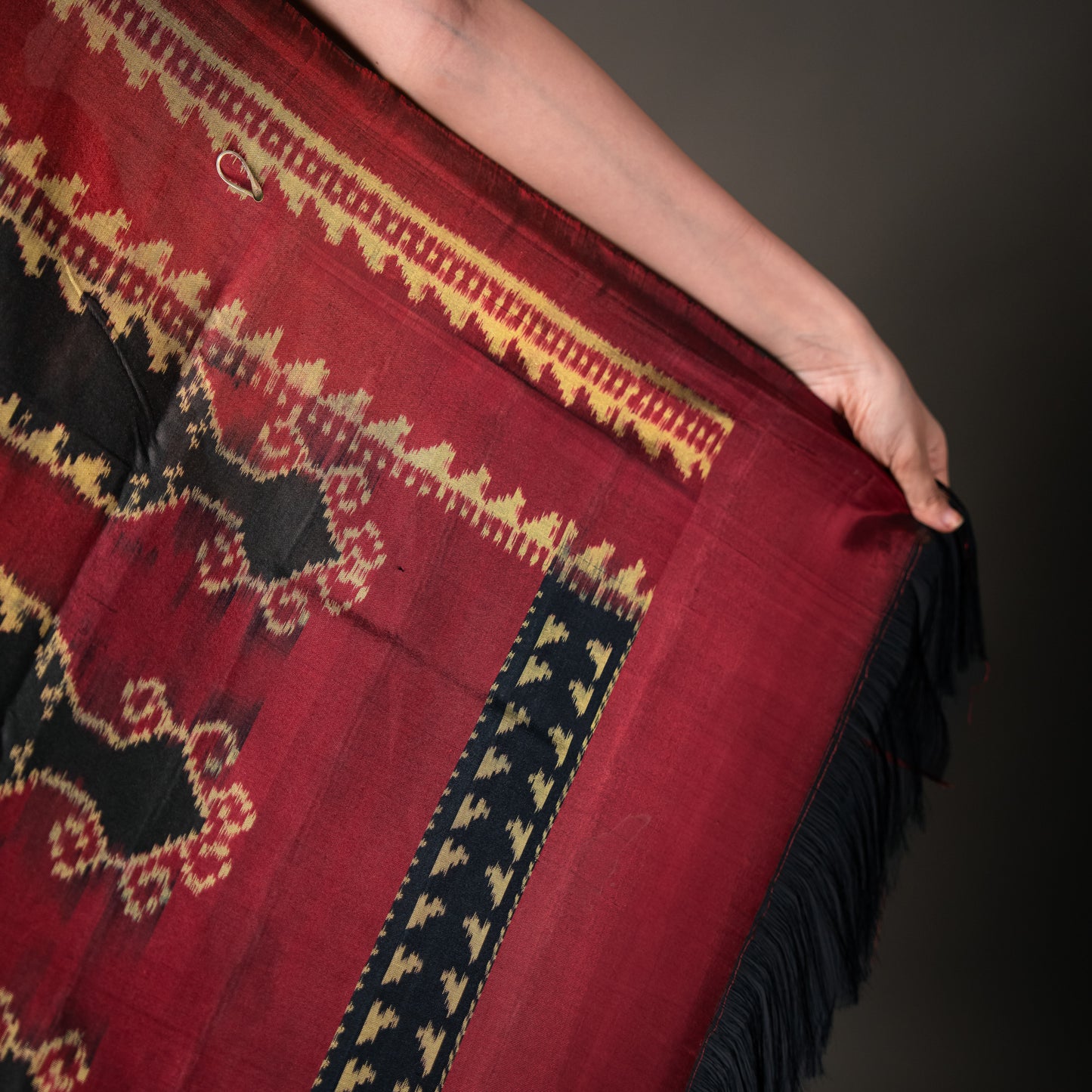 Poonam Bhagat Black & Maroon Mulberry Silk Gujarat Ikat Saree Ikatan