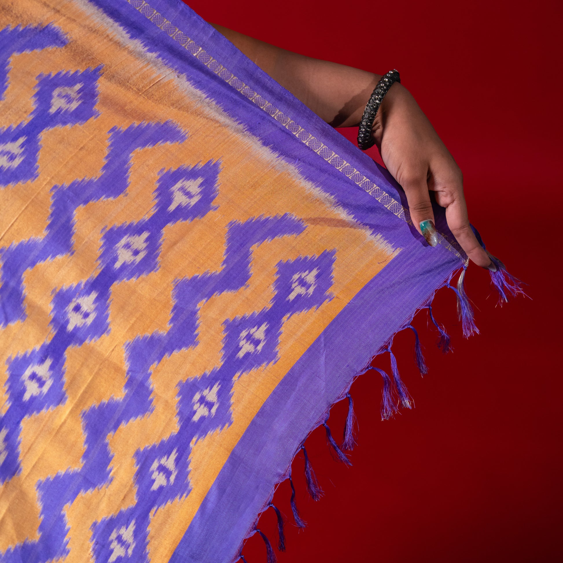 Ikatan Iris Purple & Yellow Mulberry Silk Pochampally Ikat Saree Ikatan