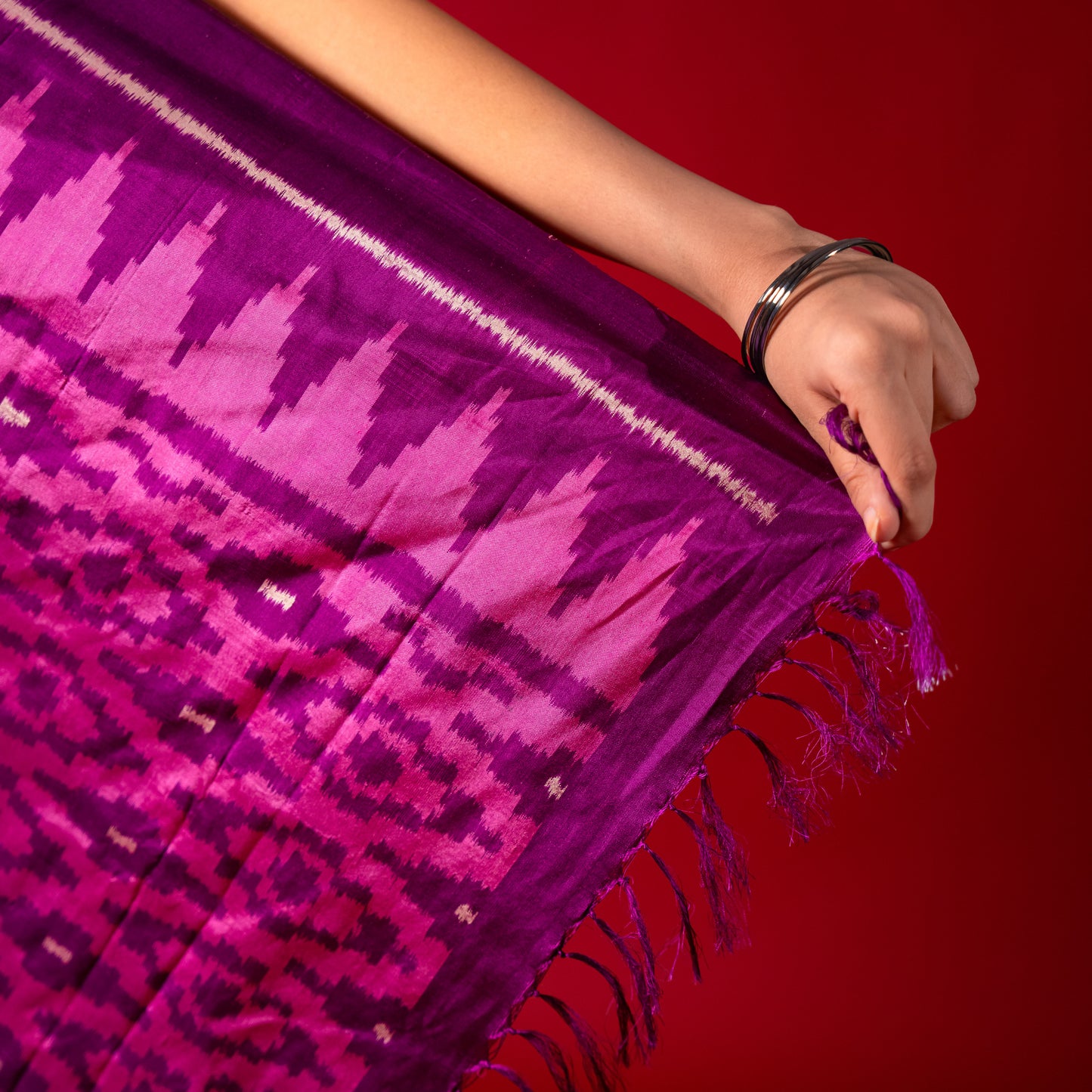 Ikatan Orange & Purple Mulberry Silk Pochampally Ikat Saree Ikatan