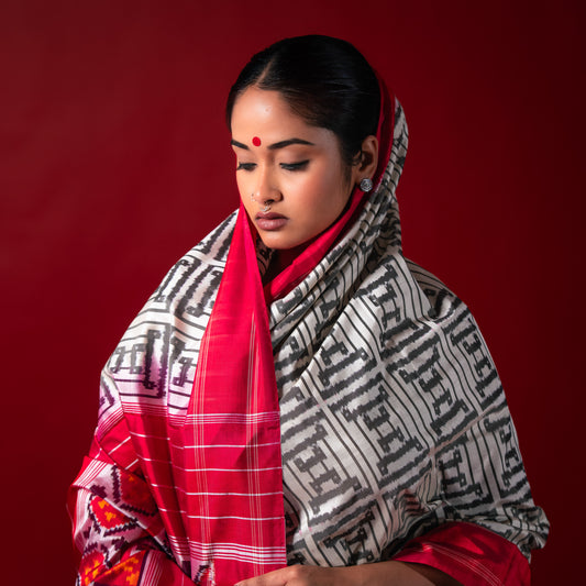 Ikatan White & Red Mulberry Silk Saree Ikatan