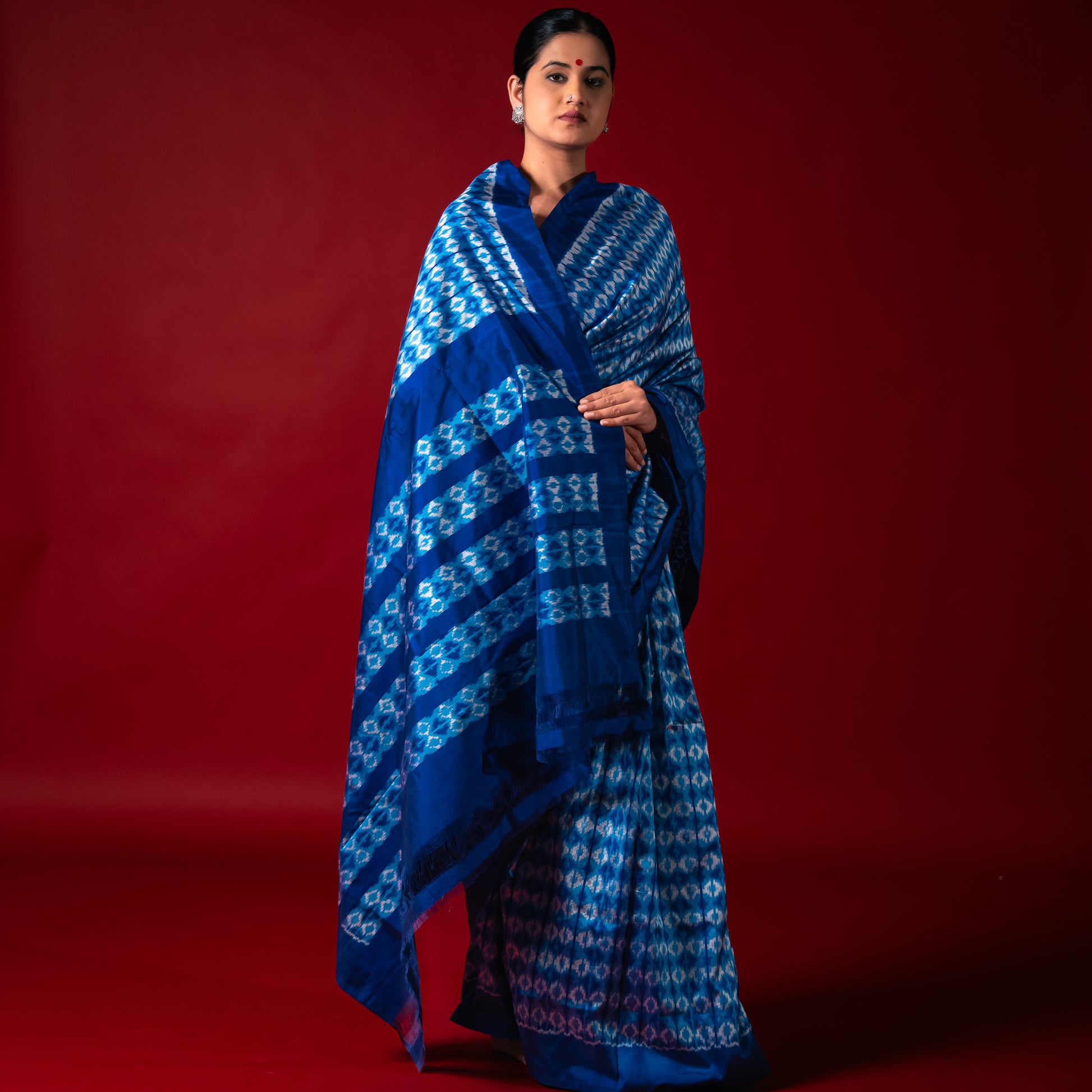 Ikatan Dual Blue Shade Mulberry Silk Pochampally Ikat Saree Ikatan