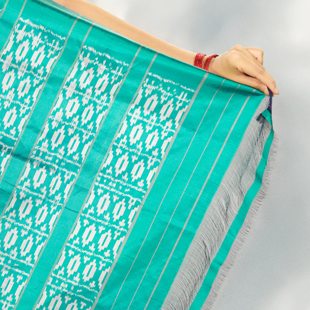 Ikatan Sea Green & Silver Mulberry Silk Pochampally Ikat Saree Ikatan