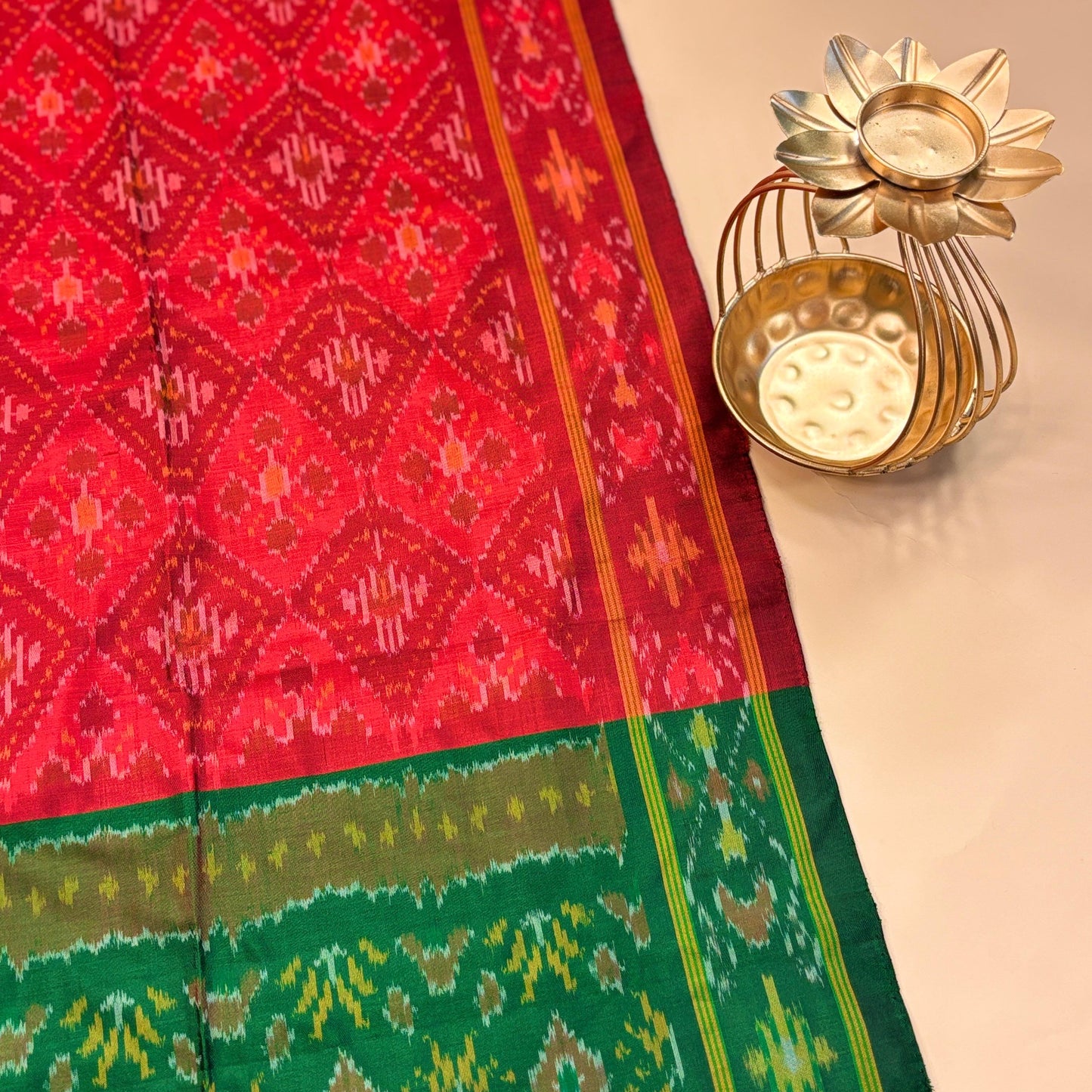 Red & Green Mulberry Silk Pochampally Ikat Dupatta