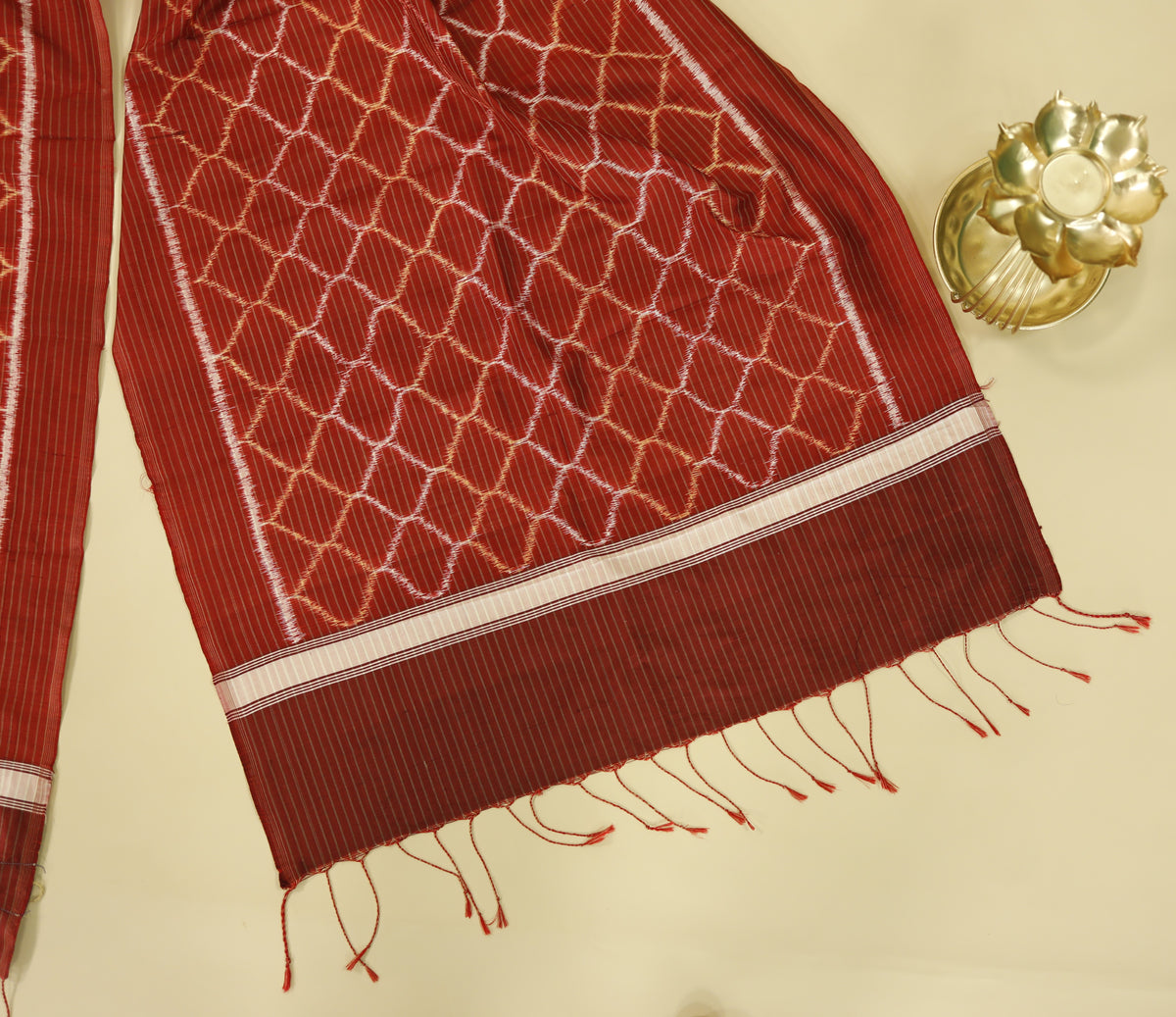 Red & Cream Mulberry Silk Odisha Ikat Stole
