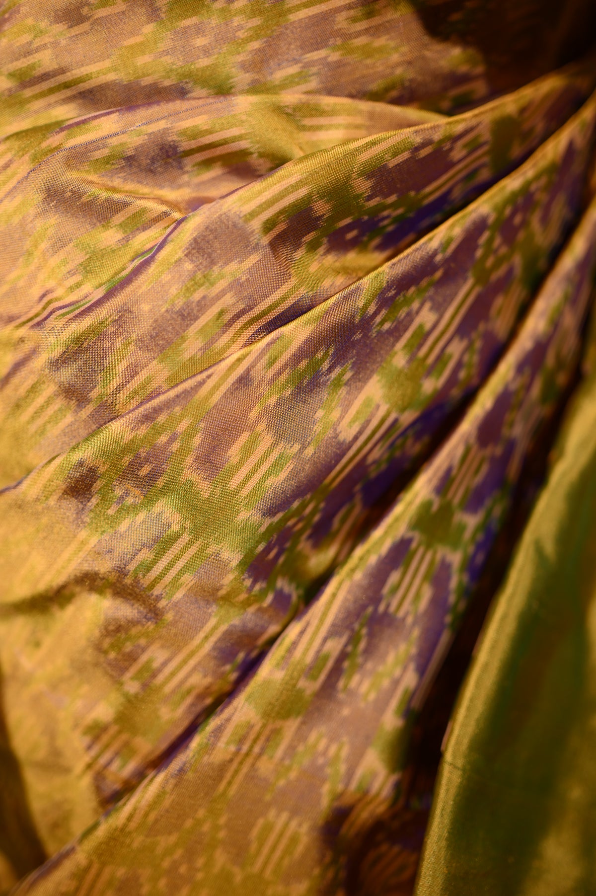 Dual Tone Yellow & Purple Mulberry Silk Patola Ikat Saree