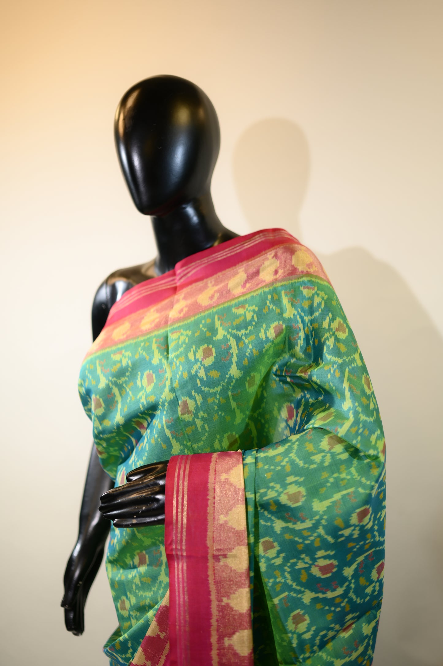 Dual tone green & Pink  Mulberry Silk Patola Ikat Saree